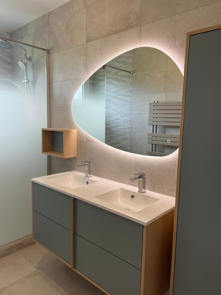 Rénovation salle de bain bois bleu 2 Plombier Dépannage chauffage climatisation rénovation Lyon